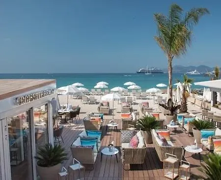 1 Pièce Pointe De La Croisette à