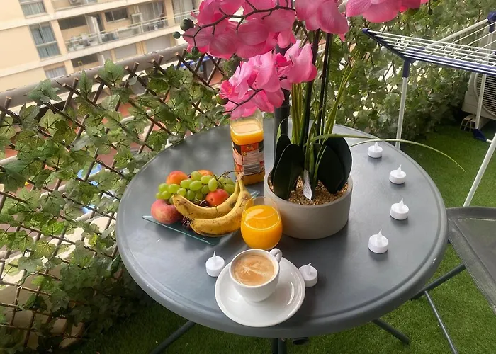 Apartment 1 Piece Pointe De La Croisette A Cannes