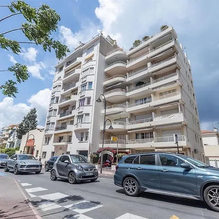 1 Piece Pointe De La Croisette A Cannes